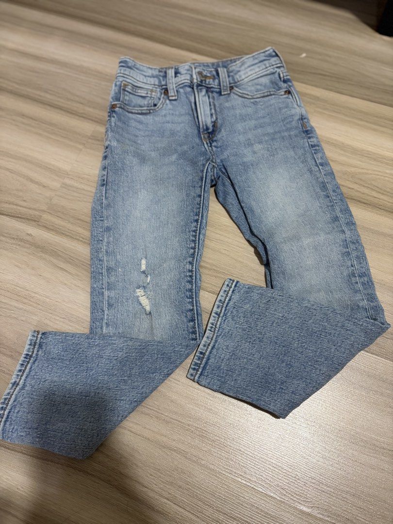 Jeans for kids (Category: Babies & Kids Fashion) located in Taguig. Submitted by shoptogetfab (Listing ID 1460302761, Image 1). Description: Jean from Old Navy Stretchy and adjustable waist like new .