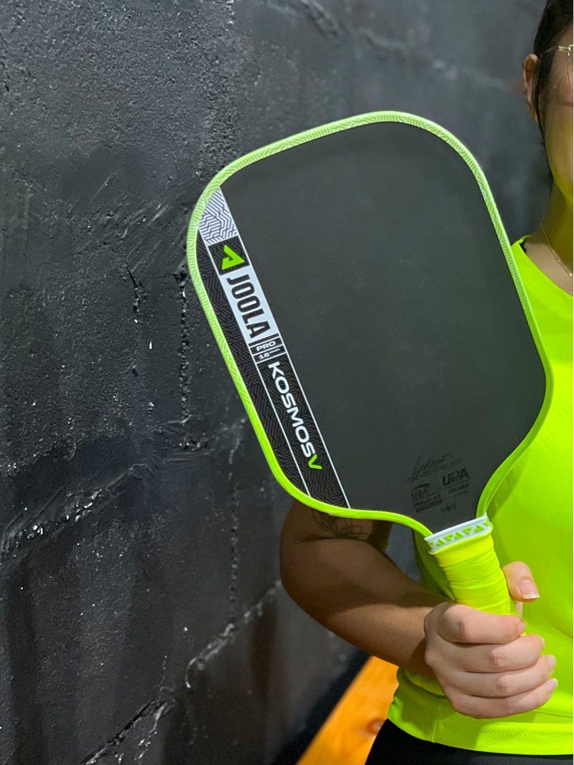 Joola Pro V - Kosmos Bought 8/5/26 as Bnew (Category: Racket and Ball Sports) located in Caloocan City. Submitted by monsatentes (Listing ID 1460274571, Image 1). Description: Rush Bought this at SM megamall kiosk for 17,690.00 Like new Used 2x on 2hours open play Rfs: Does not fit my game play.