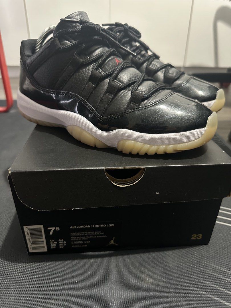 Jordan 11 “Barons” (Category: Casual Shoes) located in Cainta. Submitted by kenarceno (Listing ID 1460138006, Image 1). Description: 🏀 FOR SALE — AJ11 “Barons” 🖤🤍 💰 ₱4,500 Size: 7.5 Men’s (25.5cm) Bought from: TITAN RFS: Unloading 📸 No more pics / will not entertain pic requests. 👀 Preferably pick-up so you can check everything in person and legit-check as much as you want before buying. 📍 Pick-up only: Cainta / Uptown Mall ⏰ First come, f