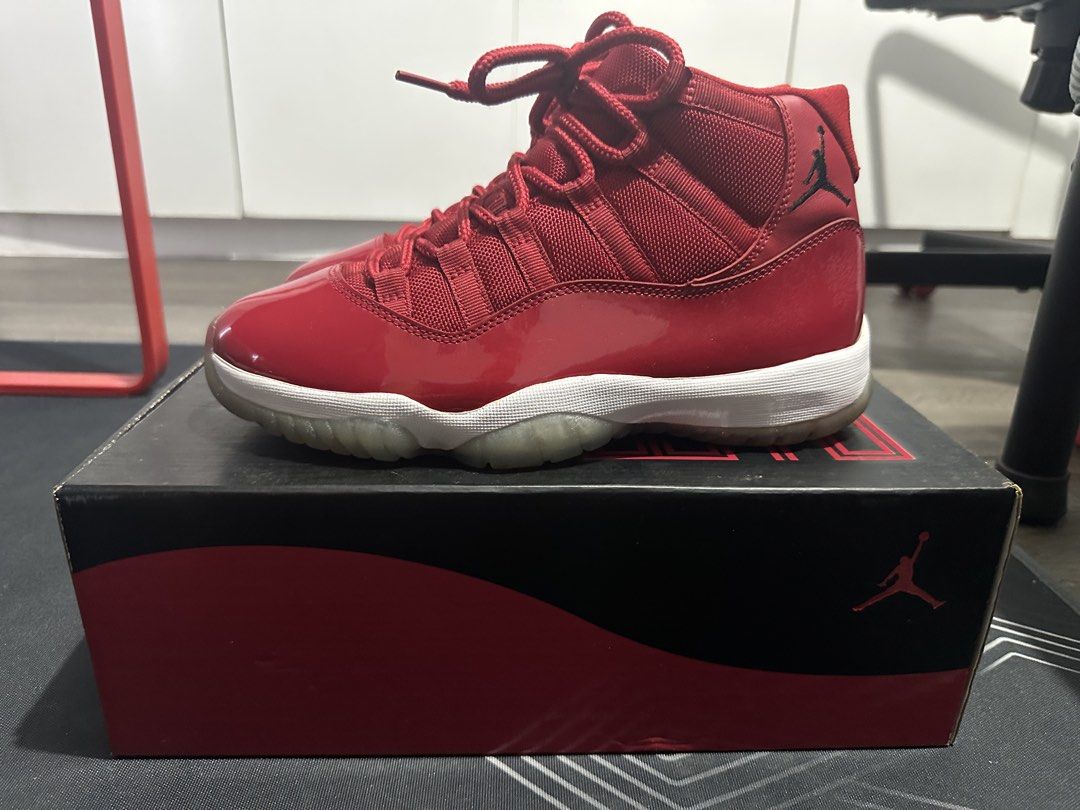 Jordan 11 “Win Like ’96” (Category: Casual Shoes) located in Cainta. Submitted by kenarceno (Listing ID 1460138509, Image 2). Description: 🏀 FOR SALE — J11 “Win Like ’96” 🔴 💰 ₱4,500 👟 Size: 7 Men’s / 25 cm 🛍️ Bought from: Nike Park 🧾 With receipt 📌 RFS: Unloading 📸 No more pics / will not entertain pic requests. 👀 Preferably pick-up so you can check everything in person and legit-check as much as you want before buying. 📍 Pick-up only: 