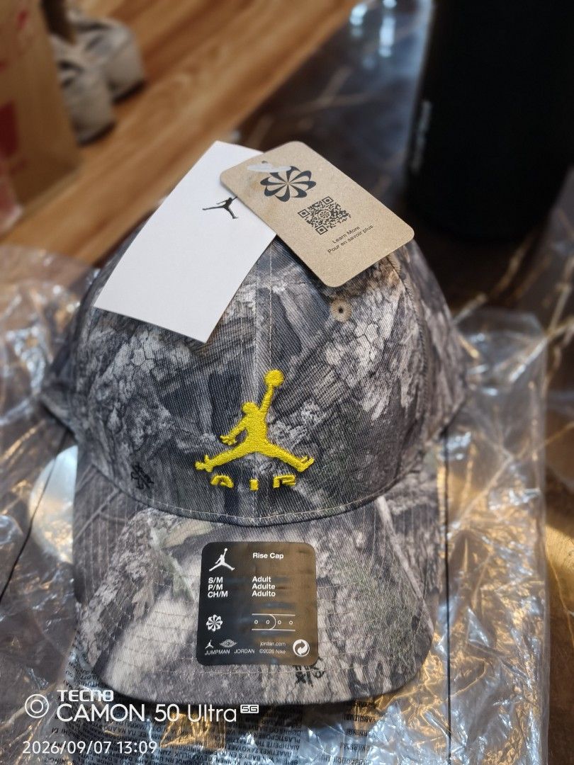 Jordan Rise Cap Camo Print (Category: Caps & Hats) located in Manila. Submitted by emoter26 (Listing ID 1460151564, Image 1). Description: For sale AIR JORDAN X REALTREE CAP CAMO BNEW W/TAG 100 % AUTHENTIC/LEGIT/ORIG SLIGHTLY NEGOTIABLE PASS SA BARAT.