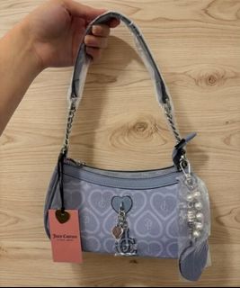 (Category: ) located in . Submitted by mahthriftshop (Listing ID 1460146693, Image 1). Description: .