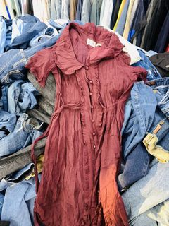 (Category: ) located in . Submitted by leans_closet (Listing ID 1460222513, Image 1). Description: .