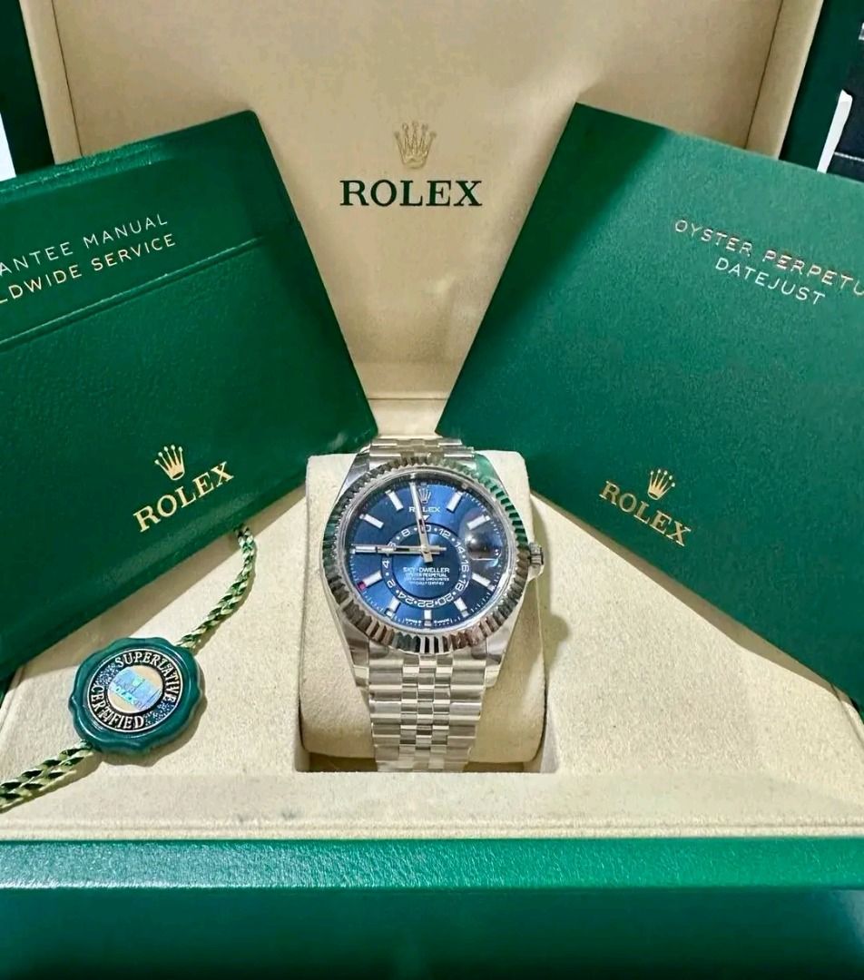Just In ⌚ Genuine Rolex's — Complete Set (Category: Luxury Watches) located in Pasig City. Submitted by all.goods.stuff (Listing ID 1460196603, Image 1). Description: JUST IN — FOR SALE! ⌚ Genuine Rolex's — Complete Set ✅Original ✅Classic ✅Well Done ✅Limited ✅Brandnew ✅Collector Worthy ✅Complete Package ✅Ready To Use ⭕Open For Authentication Details We Can Meet Up (Metro Manila)28 📩 DM NOW for price,photos, details & availability. .