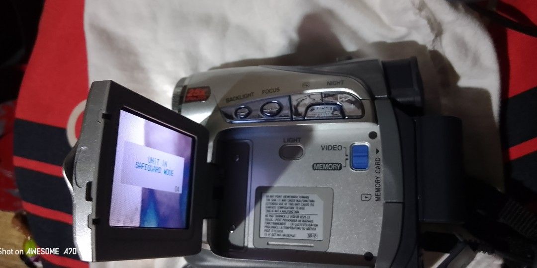 JVC cam (Category: Cameras) located in Manila. Submitted by christian179 (Listing ID 1460169410, Image 3). Description: FOR SALE: JVC GR-D270U Digital Video Camcorder ISSUE: Battery no longer holds charge GOOD: Working po pag naka-plug sa charger. Na-test ko. INCLUDED: Camera, Original JVC Bag, Charger/AC Adapter, 1 MiniDV Tape VINTAGE/Y2K AESTHETIC CAM! Perfect for content creators. LOCATION: Brgy Calzada, Taguig City MEETUP: Calzada taguig RUSH