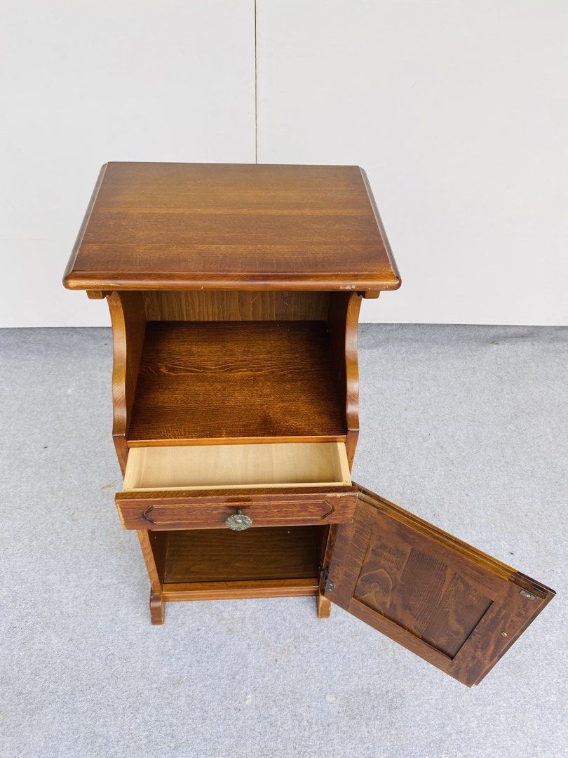 Karimoku Vintage Telephone Rack (Category: Shelves, Cabinets & Racks) located in Manila. Submitted by elliefurnies31 (Listing ID 1460114697, Image 3). Description: "JAPAN SURPLUS" KARIMOKU VINTAGE TELEPHONE STAND SIZE: 15L" x 11W" x 32H" inches (AS-IS ITEM) IN GOOD CONDITION.