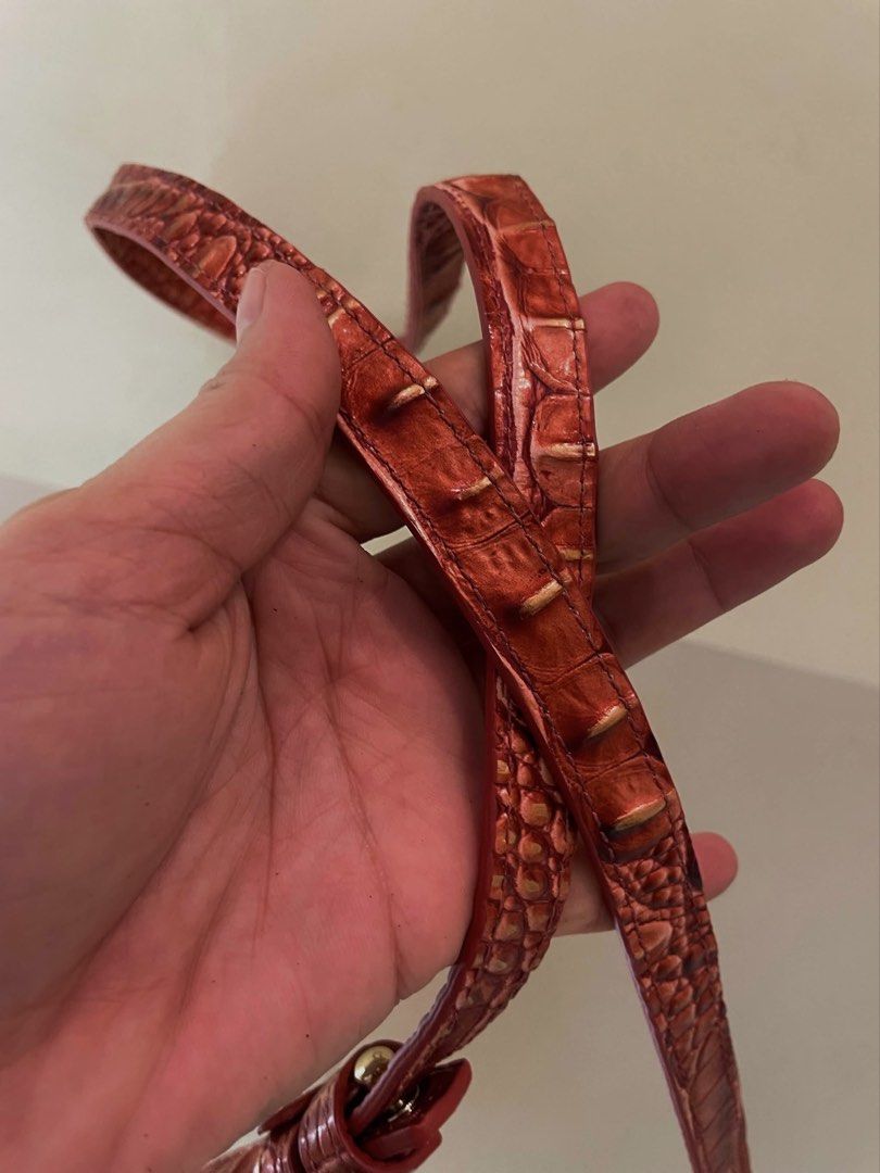 Katie Crossbody Bag (Category: Luxury Bags & Wallets) located in Manila. Submitted by thevintagebow (Listing ID 1460193285, Image 2). Description: Sunset Luxury: Authentic Brahmin Katie Crossbody in Glam Ombre Melbourne 🌅 Turn heads wherever you go with this breathtaking statement piece! Featuring Brahmin’s signature, exquisite crocodile-embossed leather in a vibrant sunset ombre finish, perfectly finished with polished gold-tone hardware. ✨ Pri