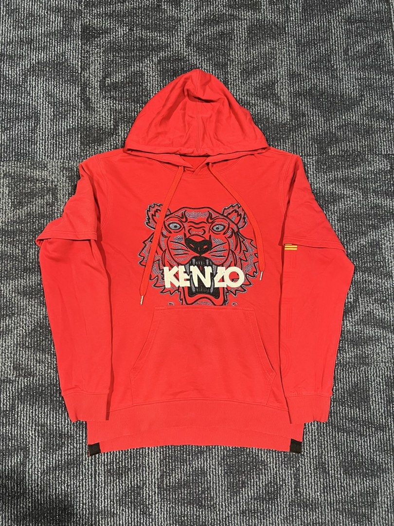 KENZO PARIS (Category: Coats, Jackets and Outerwear) located in Bacoor. Submitted by basicthrift (Listing ID 1460107402, Image 1). Description: Excellent condition XL on tag.