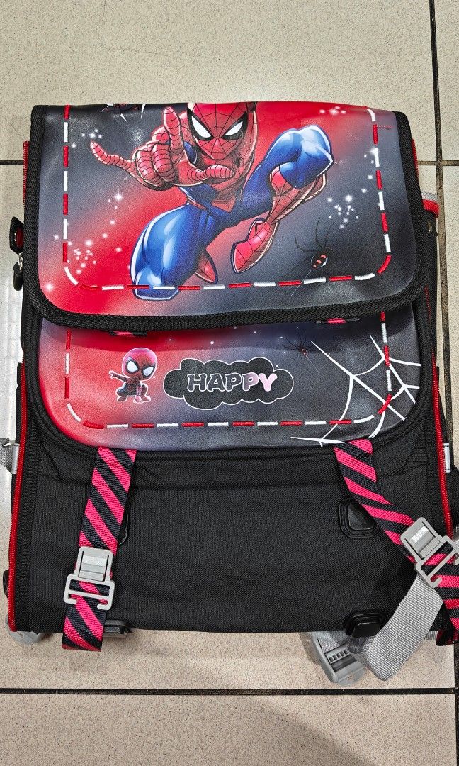 Kids Spidey Backpack (Category: Luxury Bags & Wallets) located in Quezon City. Submitted by smilebabymitch (Listing ID 1460156602, Image 2). Description: .