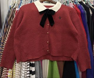 (Category: ) located in . Submitted by knitting.meow (Listing ID 1460152691, Image 1). Description: .