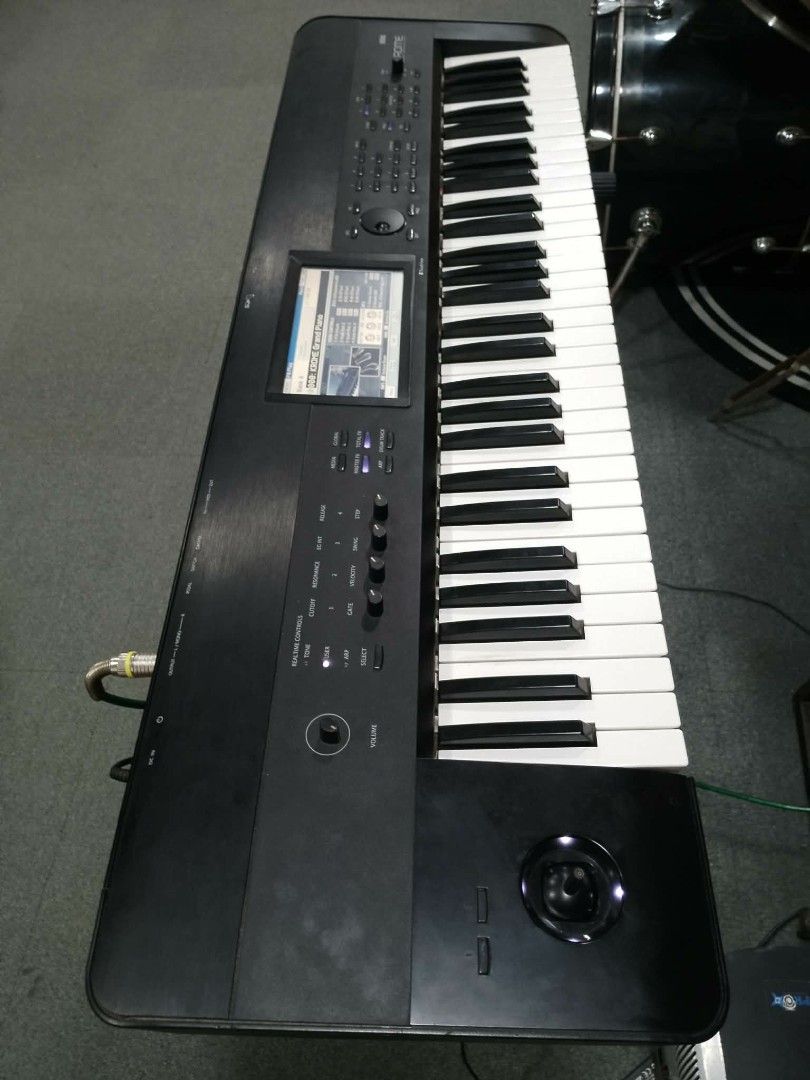 Korg Krome 61-key Synthesizer Workstation (Category: Musical Instruments) located in Manila. Submitted by mightyfalcon_69cda7 (Listing ID 1460177572, Image 3). Description: - Korg Krome 61-key Keyboard - Ideal for Music Production & Live Performance - Includes Pedal and Power Adapter - Bright and Responsive Screen - All Keys and Buttons Fully Functional - Ready for a New Owner no bag and meet up in SM Sta rosa.