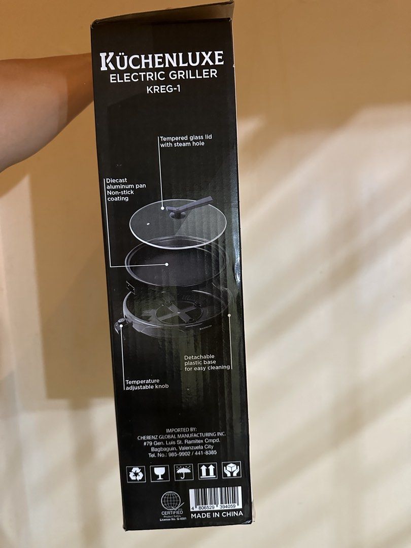 Kuchenluxe 17" Electric Griller KREG-1 (Category: BBQ, Grills & Hotpots) located in Paranaque City. Submitted by bulletfermin (Listing ID 1460125270, Image 2). Description: - Kuchenluxe 17" Electric Griller - Die-cast aluminum pan with non-stick coating - Full glass, detachable lid - 5-level adjustable temperature knob - Detachable plastic base for easy cleaning - Ideal for convenient indoor grilling Location : parañaque better living.