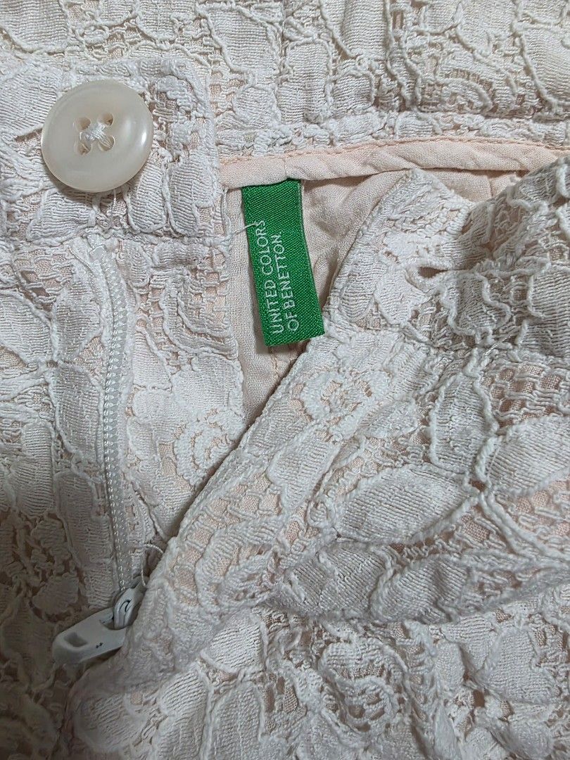 Lace Shorts (Category: Babies & Kids Fashion) located in Cainta. Submitted by shopaholic_grl (Listing ID 1460155910, Image 1). Description: Preloved Authentic United Colors of Benetton.