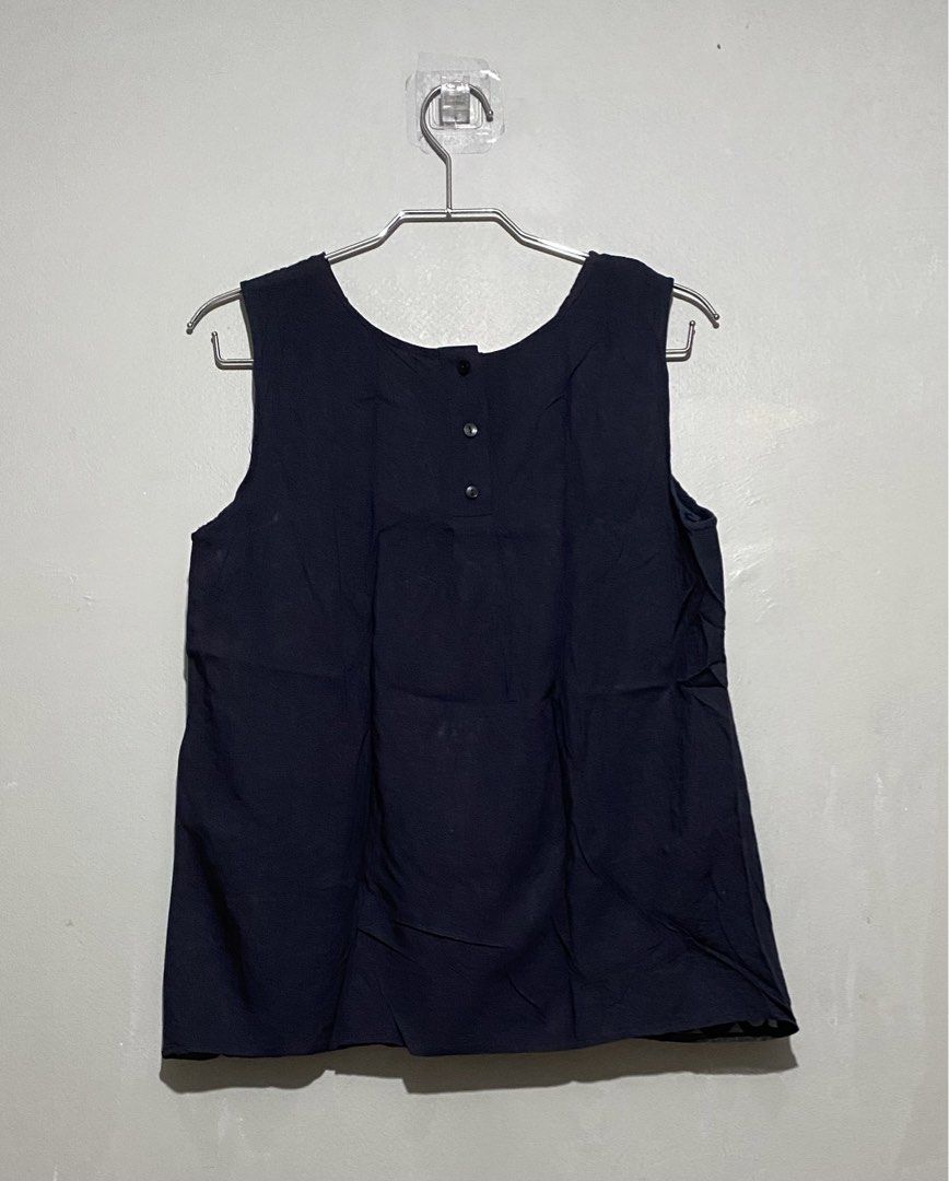 Lace sleeveless top (Category: Sleeveless) located in Mandaluyong City. Submitted by aiztyle (Listing ID 1460140447, Image 3). Description: Lace sleeveless top Best fit Medium Measurement: Bust 36” Length 23” SALE Php150.00 only.