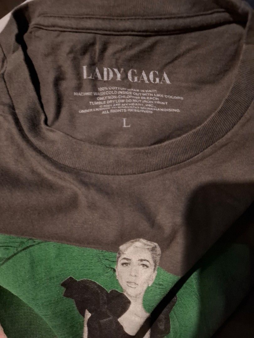 Lady Gaga Graphic T-Shirt (Category: Tshirts & Polo Shirts ) located in Bauang. Submitted by haniel29 (Listing ID 1460141006, Image 2). Description: - Lady Gaga Love for Sale Official Merch.