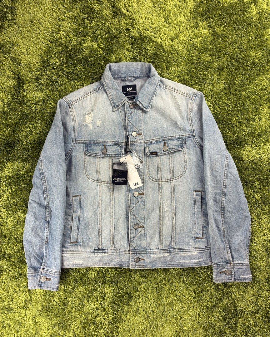 LEE Light-Wash Rider Denim Jacket (Category: Coats, Jackets and Outerwear) located in Lucena. Submitted by shopdotmane (Listing ID 1460263483, Image 1). Description: LEE Light-Wash Rider Denim Jacket Large on tag 21 (width) x 25 (length) Still with tags Freshly thrifted Unwashed (As is) .