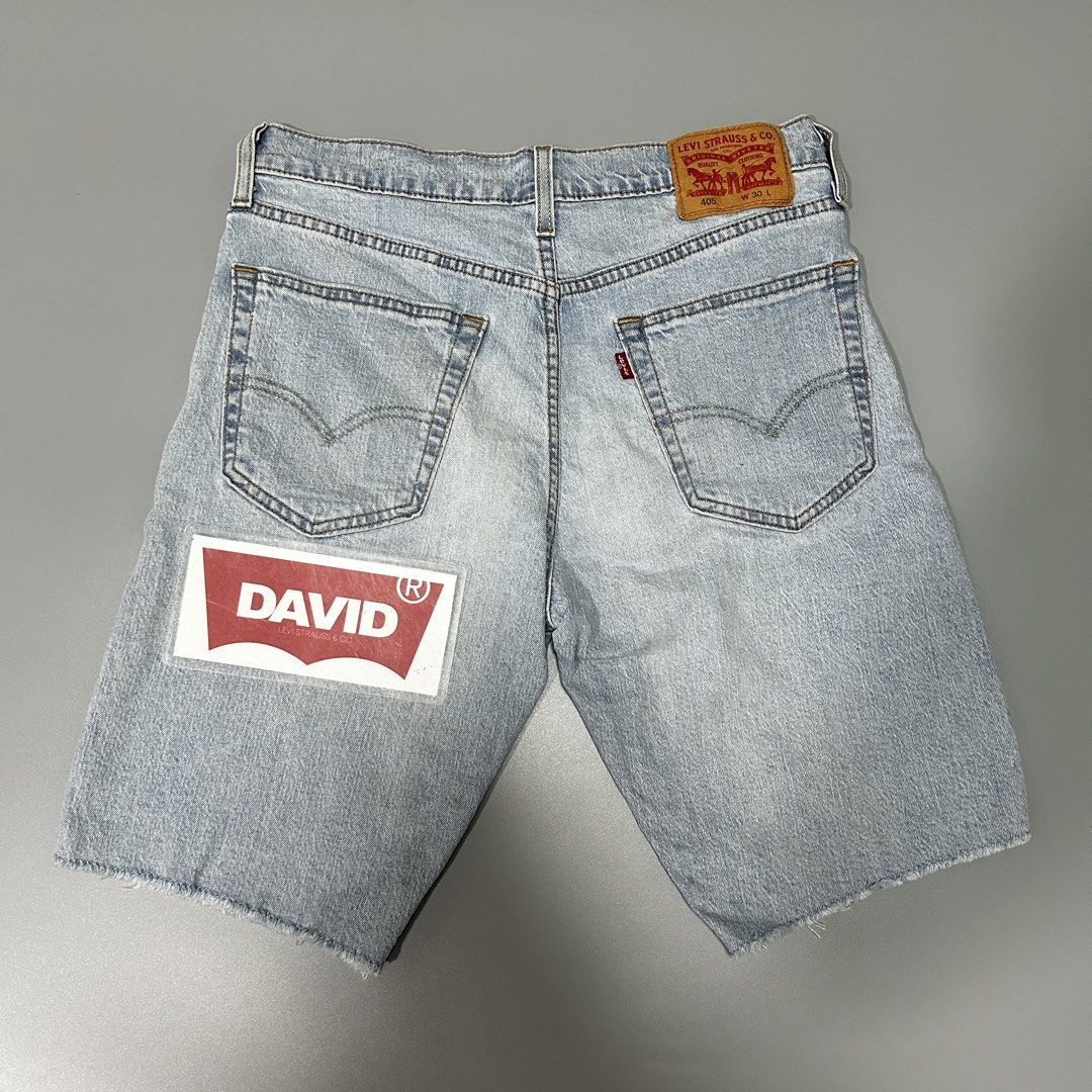 LEVIS 405 Short (Category: Shorts) located in Pandi. Submitted by davidsorianooo917 (Listing ID 1460121359, Image 1). Description: LEVIS 405 Short In Excellent Condition l No Issue Actual Waist: 30 Actual Length: 19.5 Hem: 9 999 + Shipping Fee📩 Unli video call unli vouch 📍Pandi Bulacan.
