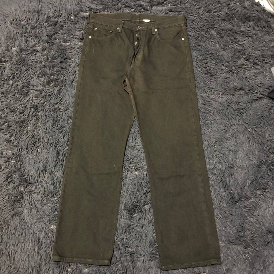 Levi's 501 Baggy Pants (Category: Jeans) located in Camiling. Submitted by thriftscape2024 (Listing ID 1460190854, Image 3). Description: Excellent Condition Color rate: 9/10 Issue: Fades W: 34 L: 44 Thigh: 14 Leg Opening: 9.