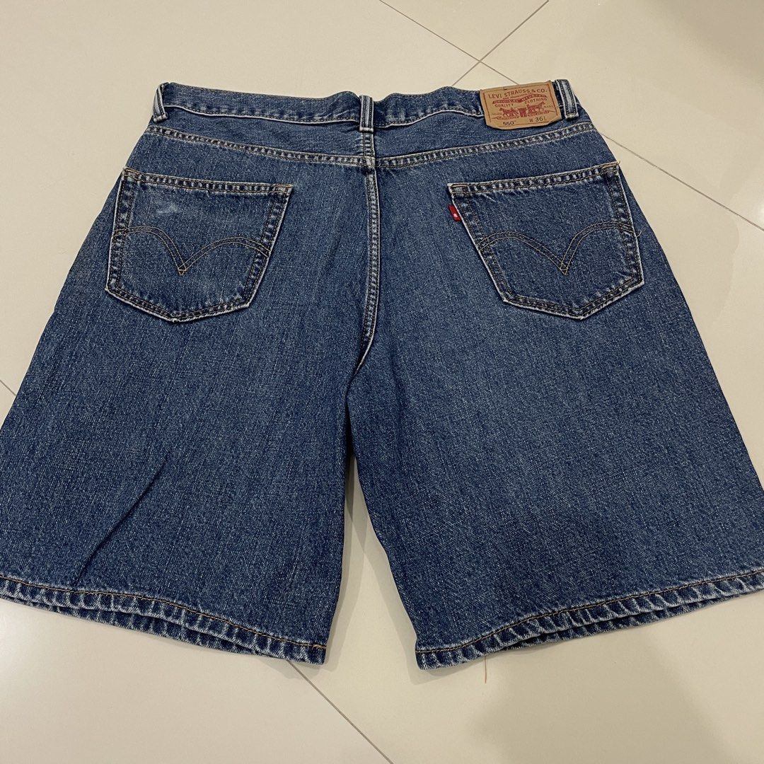 Levi's & Wrangler Carpenter Short Size 36 (Category: Shorts) located in Manila. Submitted by saintjohnn (Listing ID 1460165926, Image 3). Description: TAKE ALL FOR ONLY ₱2,000 FREE SHIPPING! SIZE 36 ALL EXCELLENT CONDITION NO ISSUE WASH AND READY TO WEAR .