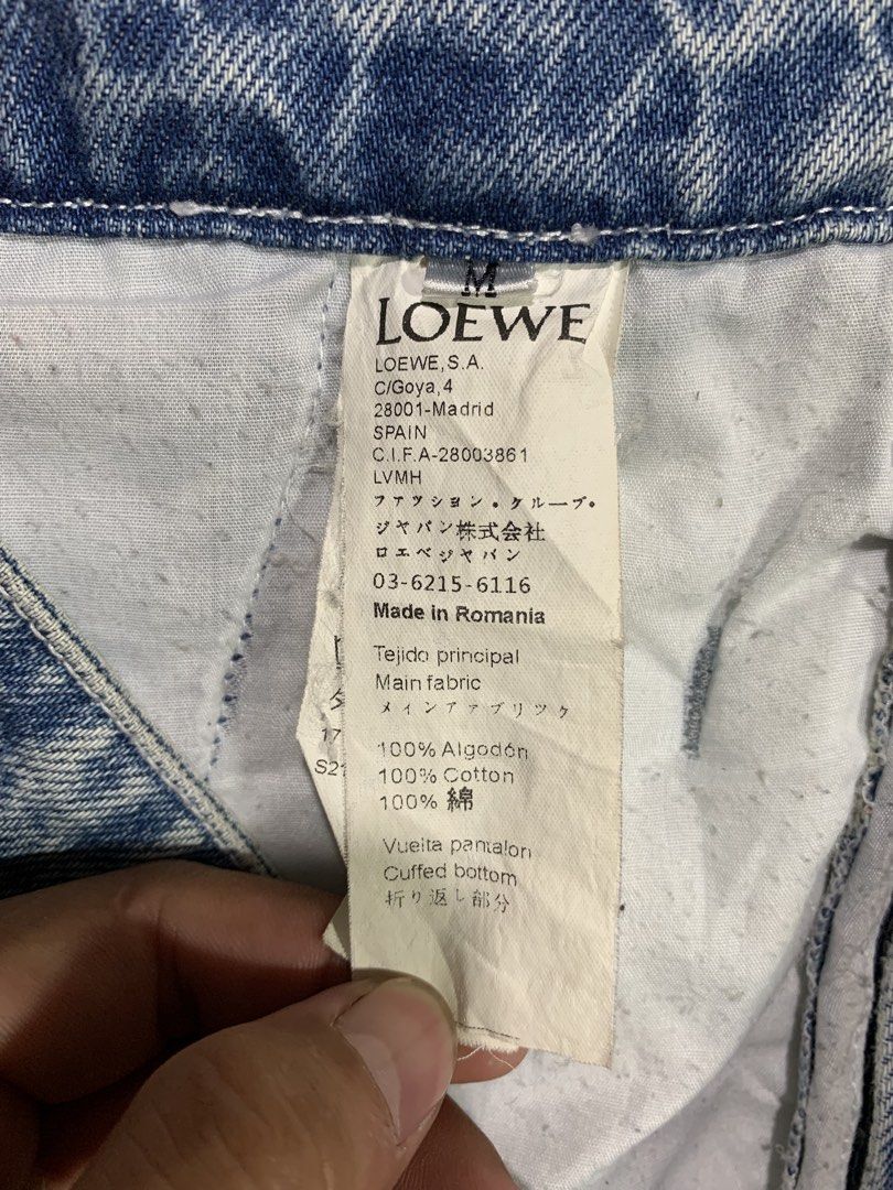 LOEWE EMBROID FISHERMAN JEANS (Category: Jeans) located in Bongabong. Submitted by freshrelic (Listing ID 1460218949, Image 3). Description: .