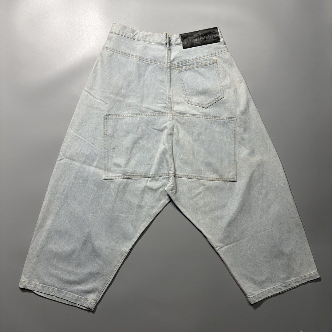Loewe Oversized Denim Pants Jeans Size 30 (Category: Luxury Apparel) located in Tayabas. Submitted by tayabaskartell (Listing ID 1460108310, Image 2). Description: .