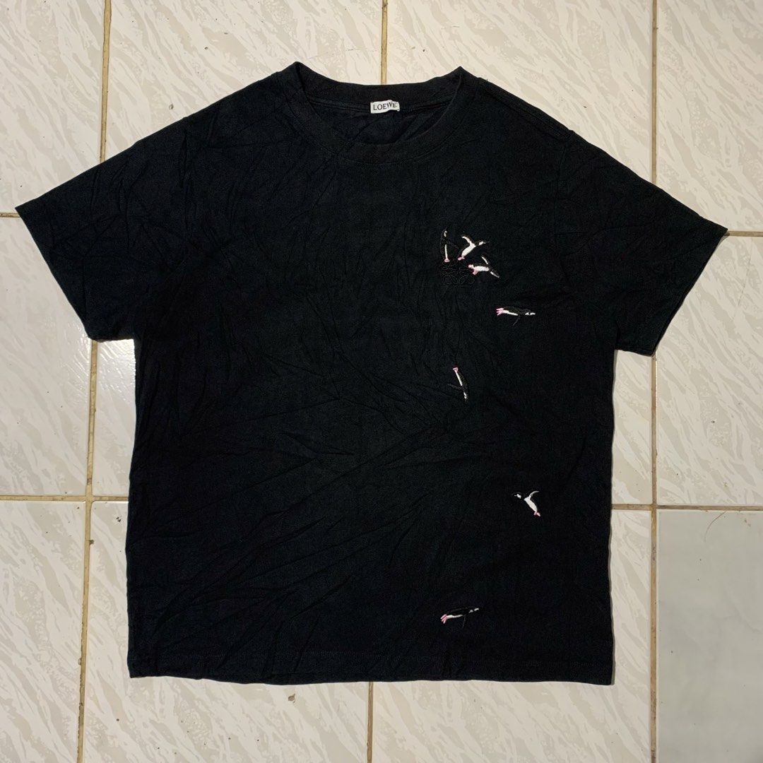 Loewe Tee (Category: Tshirts & Polo Shirts ) located in Cebu City. Submitted by johnferrer96412 (Listing ID 1460173103, Image 1). Description: Loewe Tee Embroidered Logo Small fit Med Width 21 Length 26.5 Excellent condition Color rate 9.5/10 Dm📩.
