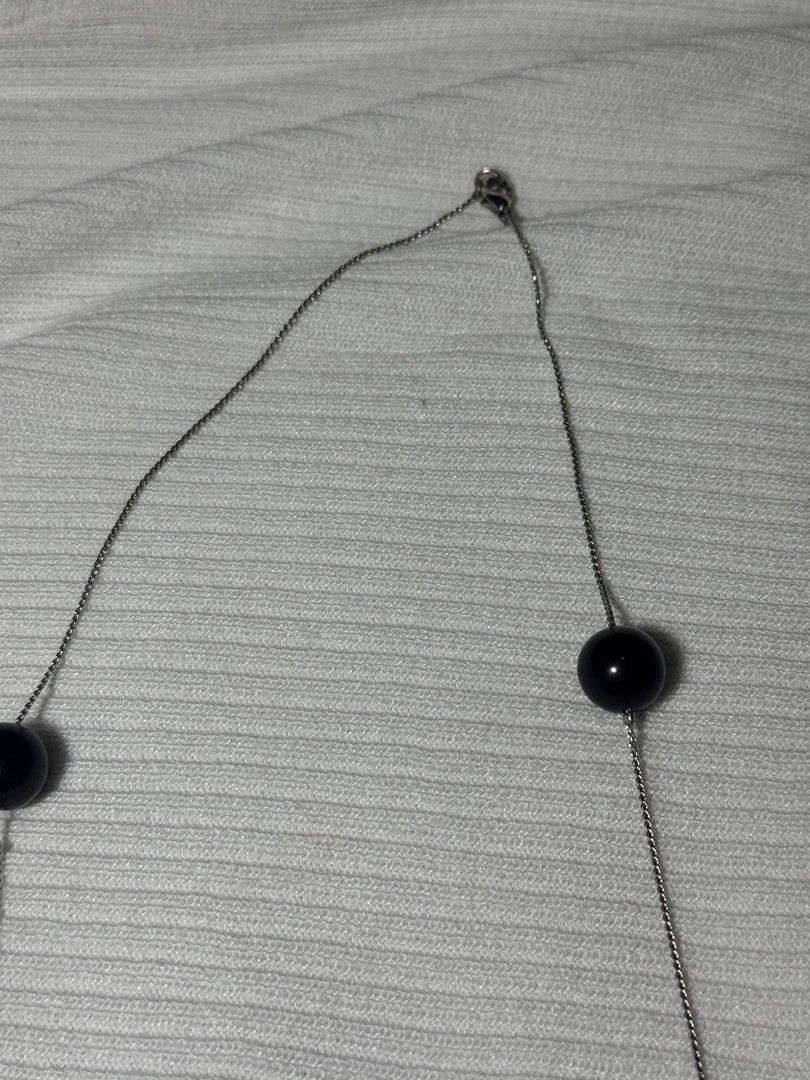Long pearl necklace (Category: Necklaces) located in Ligao. Submitted by veetrinkets (Listing ID 1460261703, Image 3). Description: 32 inches Lobster clasp Great accessory for evening dresses.