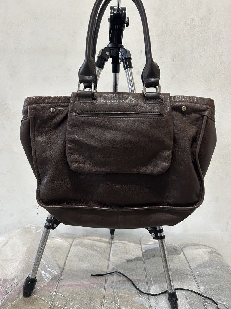 Longchamp Balzane Handbag (Category: Luxury Bags & Wallets) located in Bacolod City. Submitted by fyceee (Listing ID 1460204072, Image 2). Description: LongChamp Balzane Handbag Rank B.