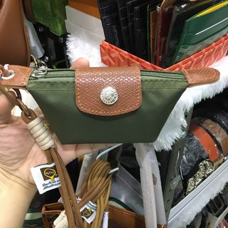 (Category: ) located in . Submitted by lizzy.cloud (Listing ID 1460134951, Image 1). Description: .