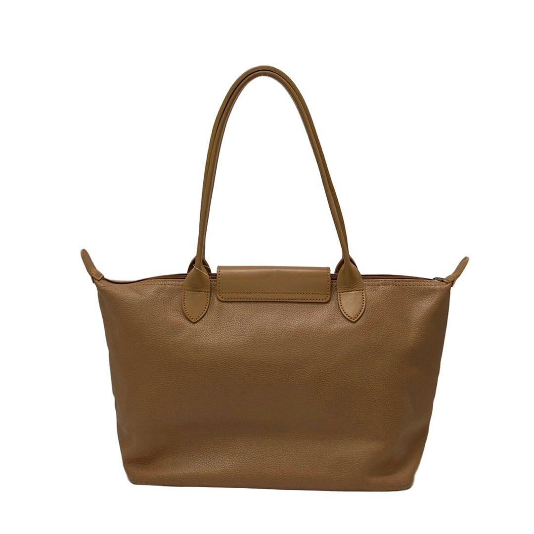 Longchamp Le Pliage Extra Leather Shoulder Bag (Category: Tote Bags) located in Las Pinas. Submitted by daisuki_japan_luxury_by_reiko (Listing ID 1460117889, Image 3). Description: Notes [Exterior] Overall ⇒ Scratches/Stains [Interior] Overall ⇒ Scratches/Stains brand LONGCHAMP Genre Shoulder bag Product Name Le Pliage Extra Size indicated none Actual size Height: Approx. 21.5 cm, Width: Approx. 40.5 cm , Depth: Approx. 13 cm, Shoulder strap: App