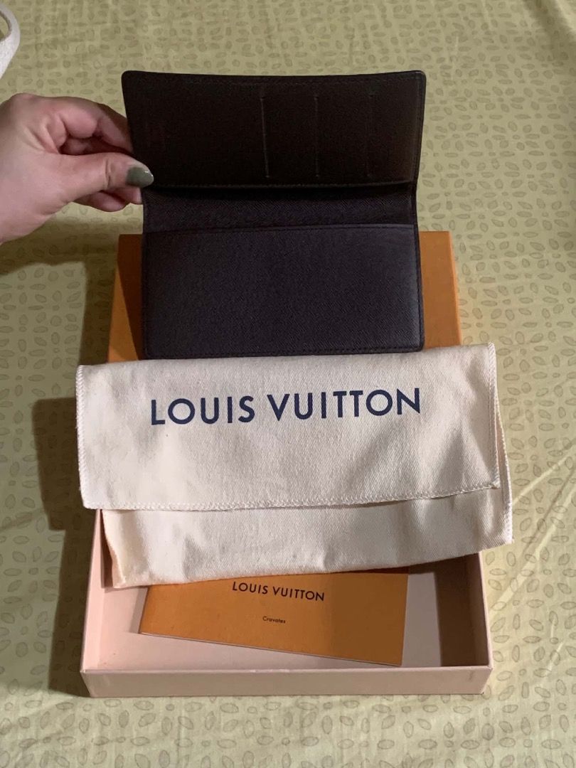 Louis Vuitton Damier Ebene Card Holder (Category: Luxury Bags & Wallets) located in Amadeo. Submitted by maricarkim (Listing ID 1460225339, Image 3). Description: - Authentic Louis Vuitton card holder - Classic Damier Ebene canvas - Multiple card slots for organization - Comes with original box, dust bag, and authenticity card - Perfect for keeping your essentials tidy.