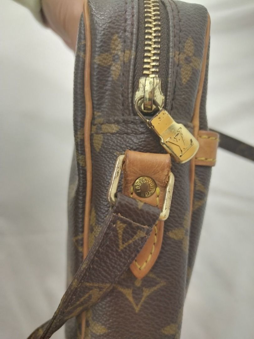 Louis Vuitton Monogram Canvas Crossbody Bag (Category: Luxury Bags & Wallets) located in Baguio. Submitted by almostarriane (Listing ID 1460204839, Image 2). Description: - Authentic Louis Vuitton crossbody bag - Classic monogram canvas with leather trim - Secure zipper closure - Adjustable strap for comfortable wear - Ideal for everyday use.