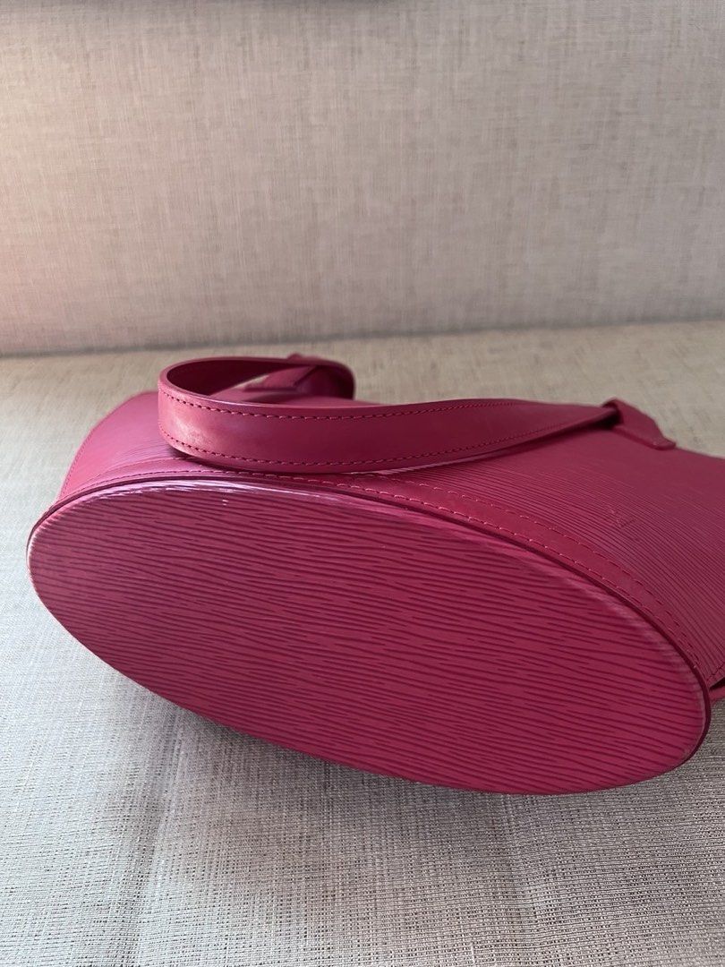 Louis Vuitton St Jacques Epi Leather Bag (Category: Luxury Bags & Wallets) located in Makati City. Submitted by megoygoy (Listing ID 1460170863, Image 2). Description: 100% original Condition- 9/10 color: red RFS: I have too many things, need closet space! Also, I no longer use this bag..