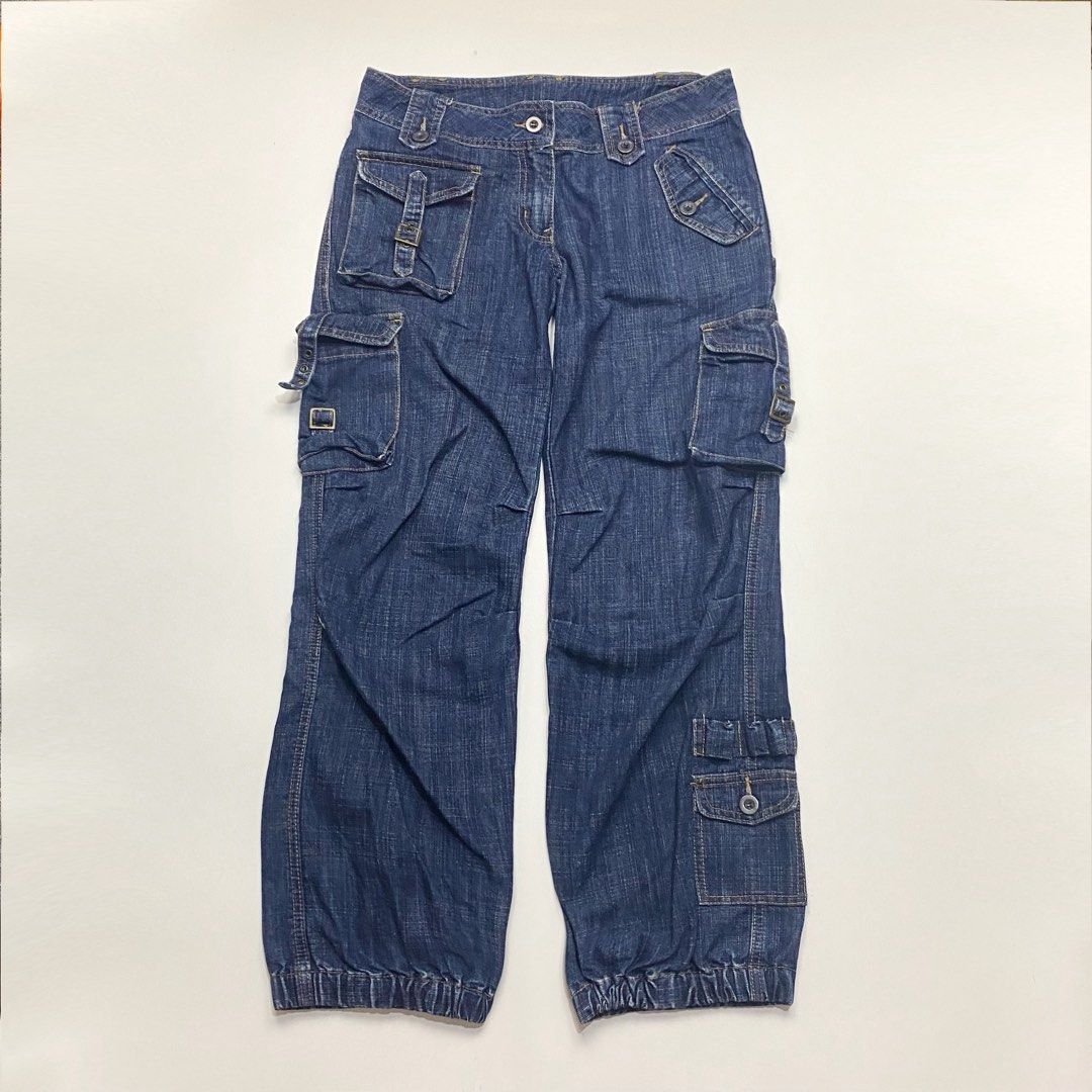 Low waist cargo denim pants (Category: Jeans) located in Dagupan City. Submitted by maxi.vint (Listing ID 1460248331, Image 1). Description: Hips 32" Length 37" Rise 8".