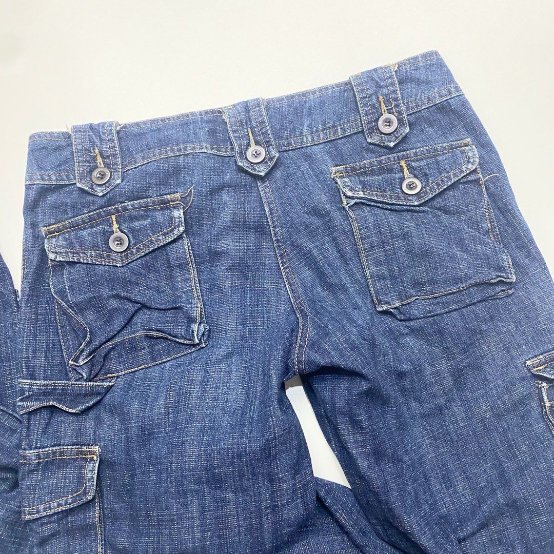 Low waist cargo denim pants (Category: Jeans) located in Dagupan City. Submitted by maxi.vint (Listing ID 1460248331, Image 3). Description: Hips 32" Length 37" Rise 8".