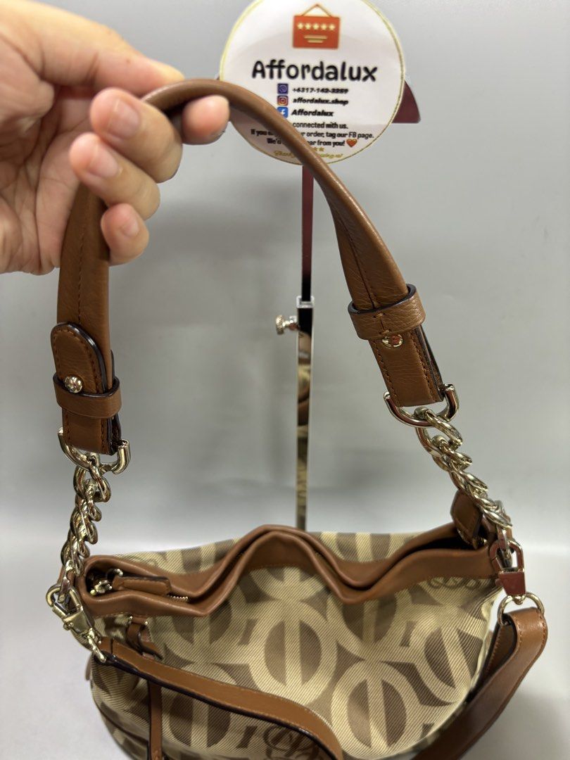 LQ canvas hobo kili bag (Category: Shoulder Bags) located in Manila. Submitted by affordaluxonlineshop (Listing ID 1460292703, Image 2). Description: .