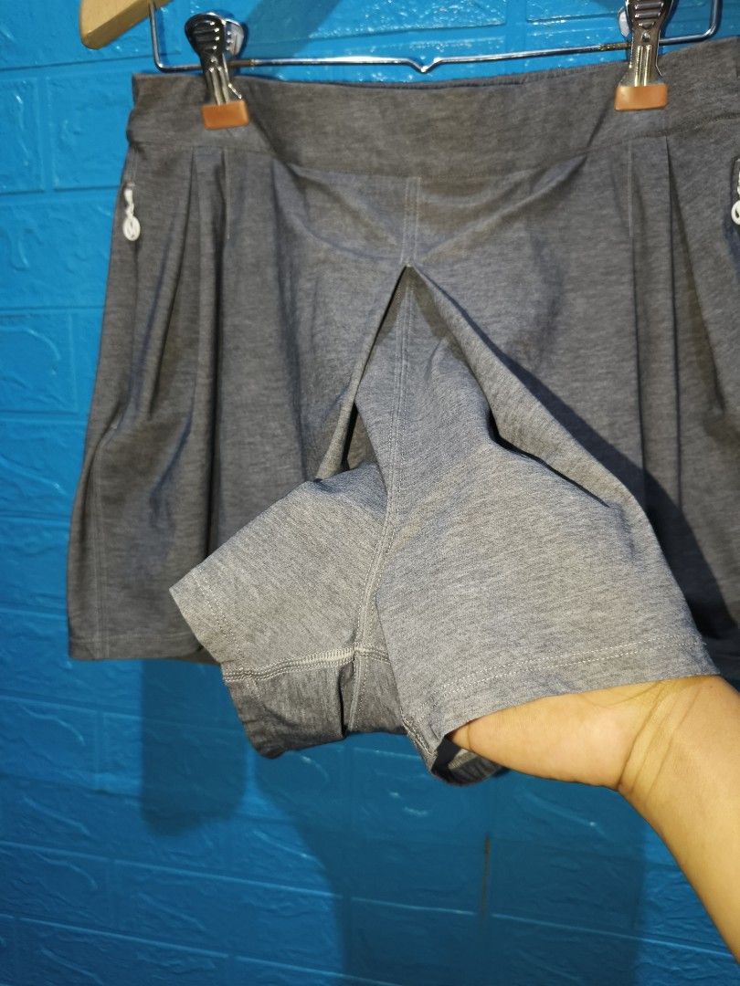 Lululemon Athletica Grey Athletic Shorts Size 6 (Category: Activewear) located in Davao. Submitted by vndrgd (Listing ID 1460114874, Image 2). Description: - Lululemon Grey Shorts - Size: 6 (fits waist 26-28 inches) - Length: 14 inches - Zippered pockets - Built-in shorts lining - Ideal for sports and casual wear.
