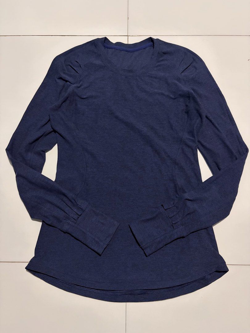 Lululemon Extra Mile Long Sleeve (Category: Activewear) located in Santa Rosa. Submitted by vicchamp (Listing ID 1460186909, Image 1). Description: .