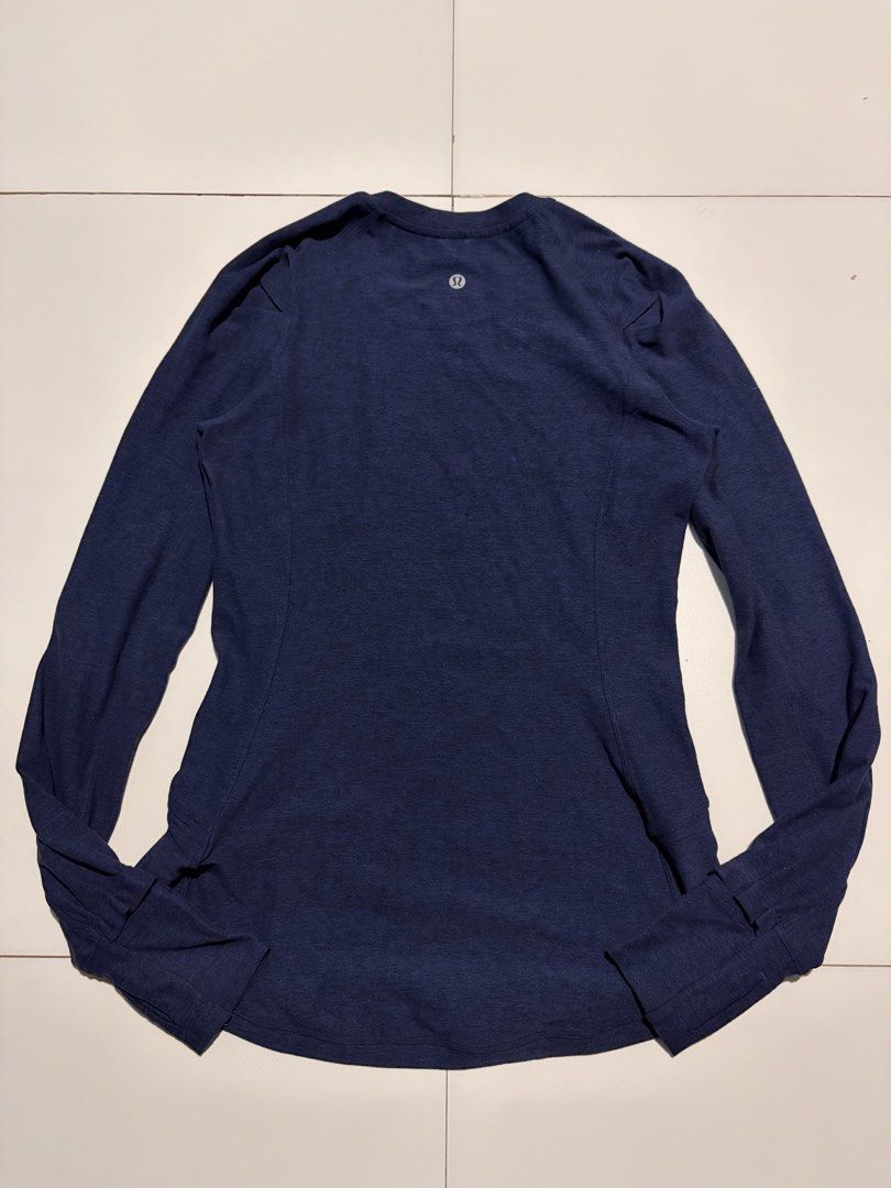 Lululemon Extra Mile Long Sleeve (Category: Activewear) located in Santa Rosa. Submitted by vicchamp (Listing ID 1460186909, Image 2). Description: .