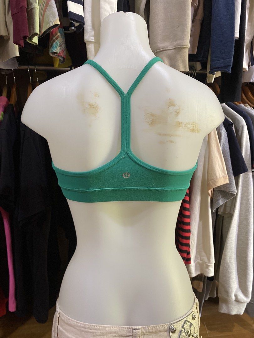 LULULEMON FLOW Y BRA NULU (Category: Activewear) located in Tagbilaran City. Submitted by we_thrift (Listing ID 1460207940, Image 2). Description: Dot 6.