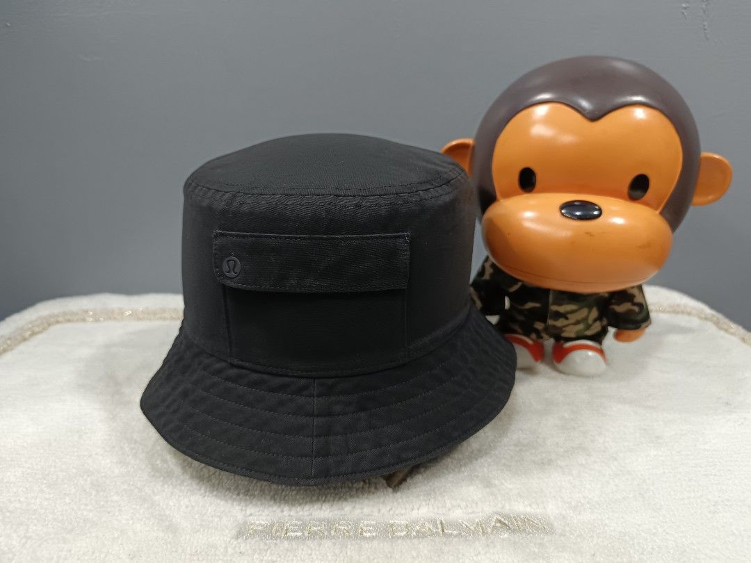 Lululemon on my level bucket hat (Category: Hats & Beanies) located in Baguio. Submitted by activeloots (Listing ID 1460284726, Image 2). Description: Lululemon On My Level Bucket Hat Size Small - Medium Auth / Orig Excellent condition 1380 Dm 🗯 Baguio city.