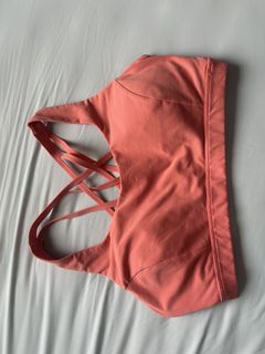 (Category: ) located in . Submitted by bellaprelovedfindssg (Listing ID 1460198566, Image 1). Description: .