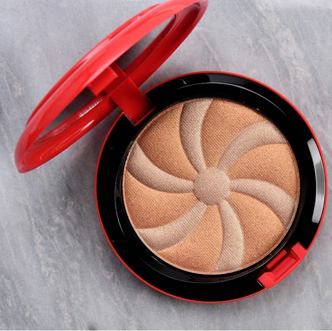 MAC Cosmetics "Fortune Cookie" Highlighter/Blush (Category: Makeup) located in Manila. Submitted by lianlim.mail (Listing ID 1460143926, Image 3). Description: MAC- Extra Dimension Skin Finish -Step Bright Up/Alche-me -Fortune Teller/Blizzard Wizard P1800 each SALE 1400 ea *items unopened/unswatched - From the limited edition "Fortune Cookie" collection.