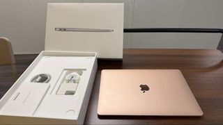（分類：）位於 。 由 nicolas19901010 提交（商品編號 1460127485，圖片 1）。簡介： 。