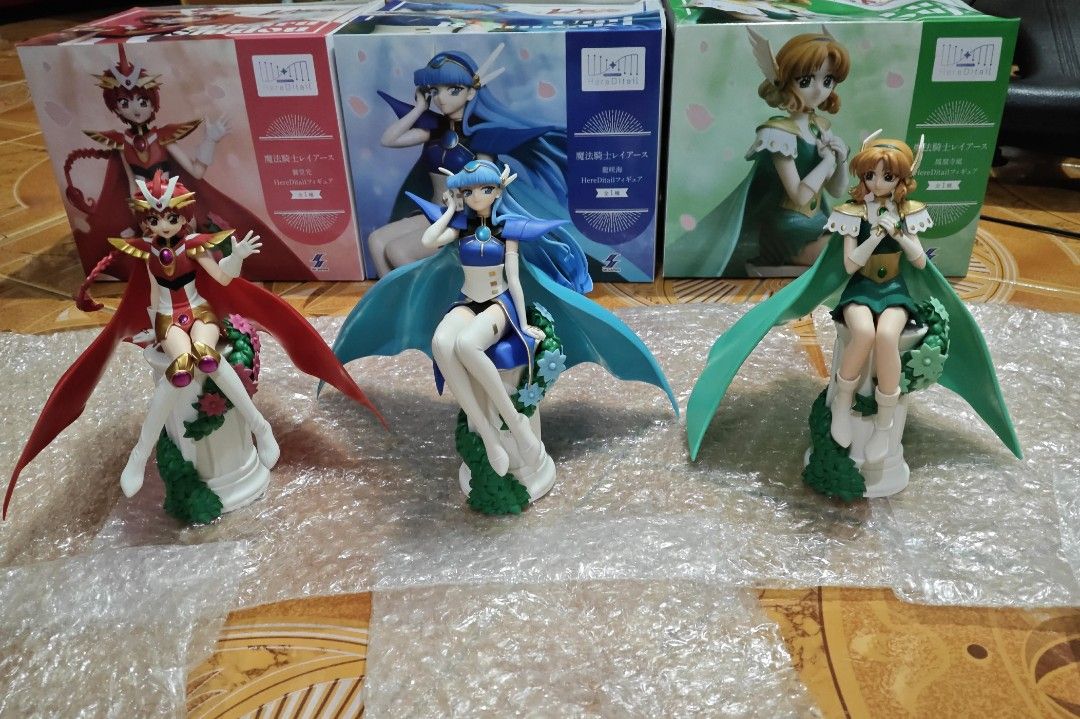 Magic Knight Rayearth Figures Set of 3 (Category: Figurines & Statues) located in Taguig. Submitted by jason242982 (Listing ID 1460157145, Image 3). Description: - Set of 3 Magic Knight Rayearth figures (HEREDITAIL FIGURE) - Includes Hikaru Shidou, Umi Ryuuzaki, and Fuu Hououji - Figures displayed with original boxes - Boxes show some wear but are intact and deform only during shipping. All figures are bib and just displayed only in few minutes u