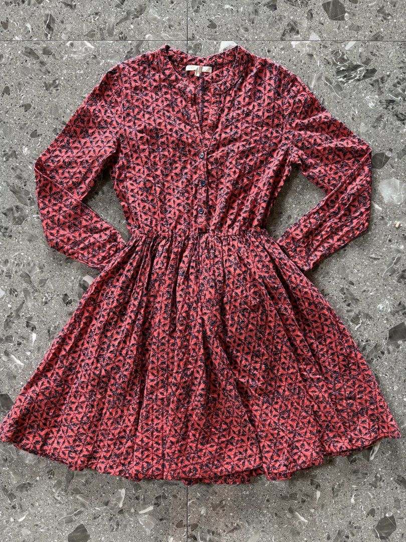 Maje Rayano Tomette Red Eyelet Dress (Category: Dresses) located in Cebu City. Submitted by stylingtrends.coll (Listing ID 1460143015, Image 2). Description: - Chic Maje eyelet dress in a striking red and navy print. - Features long sleeves and a flattering cinched waist. - Classic button-up front - Elegant full and pleated skirt for a graceful silhouette. - Perfect for dressing up or down, offering great versatility. Size: Semi Med.
