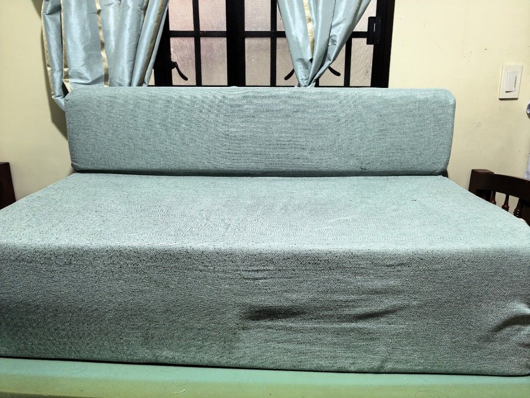 Mandaue Foam Mega Sit and Sleep - Sofa bed (Category: Bedding & Towels) located in Quezon City. Submitted by sheng_1223 (Listing ID 1460106710, Image 1). Description: - Light blue sofa bed cushion - Brand: Mandaue Foam - Features a textured weave fabric - Zipper closure on the side - Perfect for sofa beds or as a floor cushion .