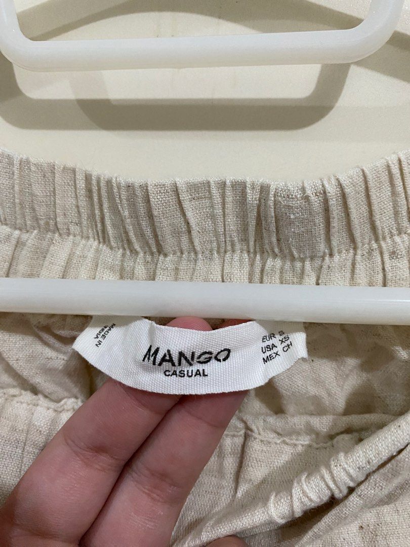 MANGO Casual Beige Linen Culottes (Category: Other Bottoms) located in Taguig. Submitted by maly01_ (Listing ID 1460210151, Image 3). Description: - flowy linen fabric dm for inquiries :).
