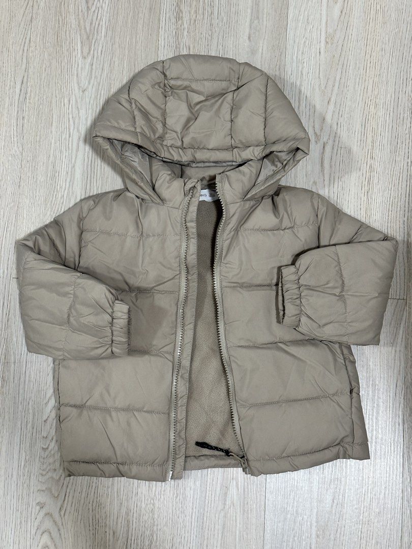 Mango Kids puffer jacket / winter jacket (Category: Babies & Kids Fashion) located in Paranaque City. Submitted by therosiescatalogue (Listing ID 1460282783, Image 1). Description: Used once Brand: Mango Size 2-3 yrs old 98 cm Orig price around 2k .
