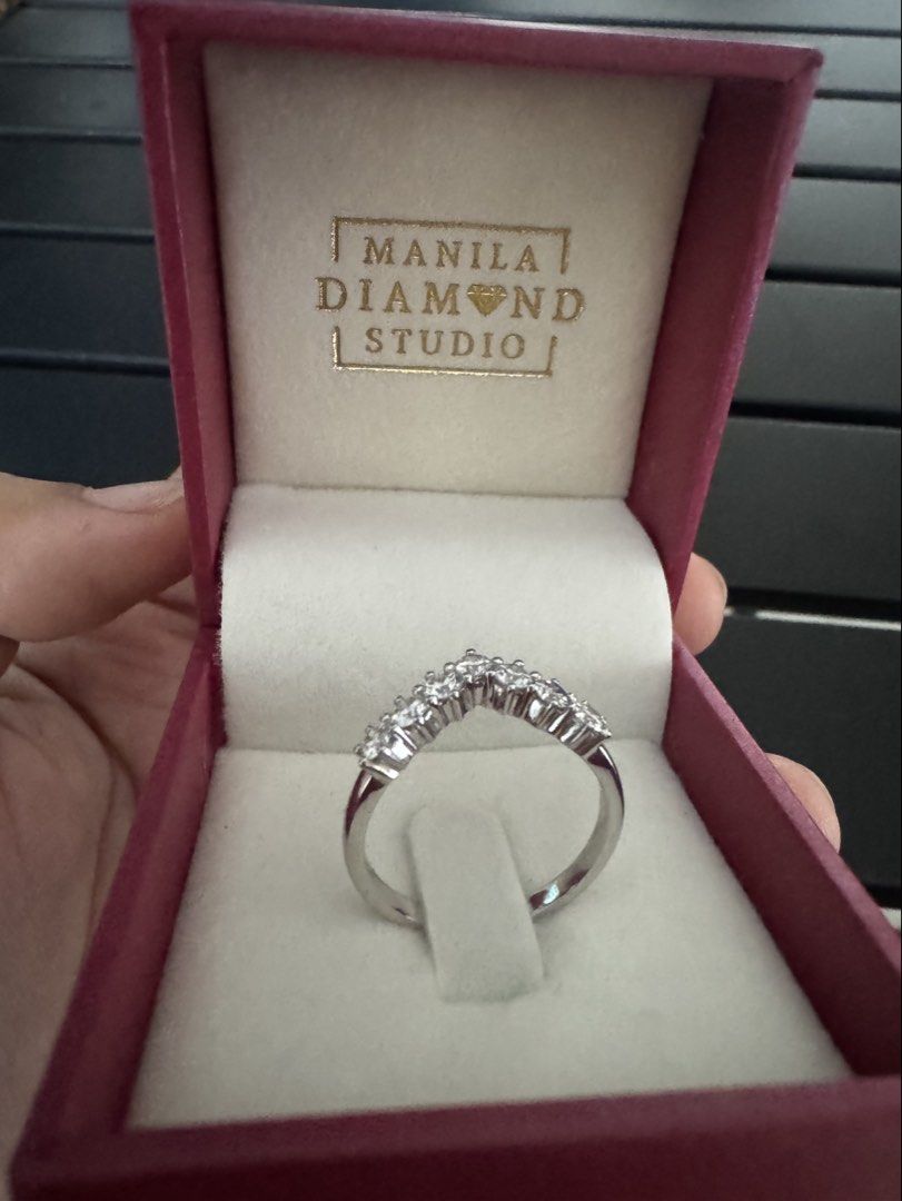Manila Diamond Studio - Wedding ring s6.5 (Category: Rings) located in Manila. Submitted by christine2797 (Listing ID 1460132237, Image 2). Description: Selling this wedding ring for a much lesser price (current price is 84k at MDS) Never used. With papers, receipt, and certificate from Manila Diamond Studio. Can be resized sa store mismo. We can also transact at the store directly. Size 6.5. Rfs: change of ring preference.